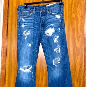 Men’s balboa classic straight jeans from Hollister. In great conditions